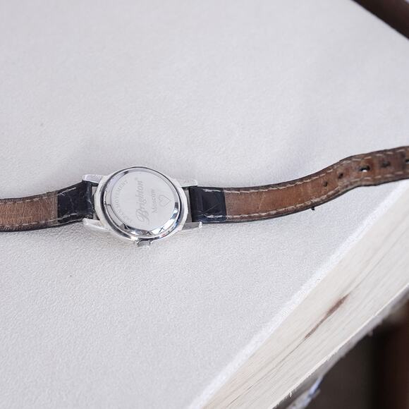 Brighton Moscow Watch Oval Face Vintage Retired Leather Band Working 7" - Picture 4 of 7